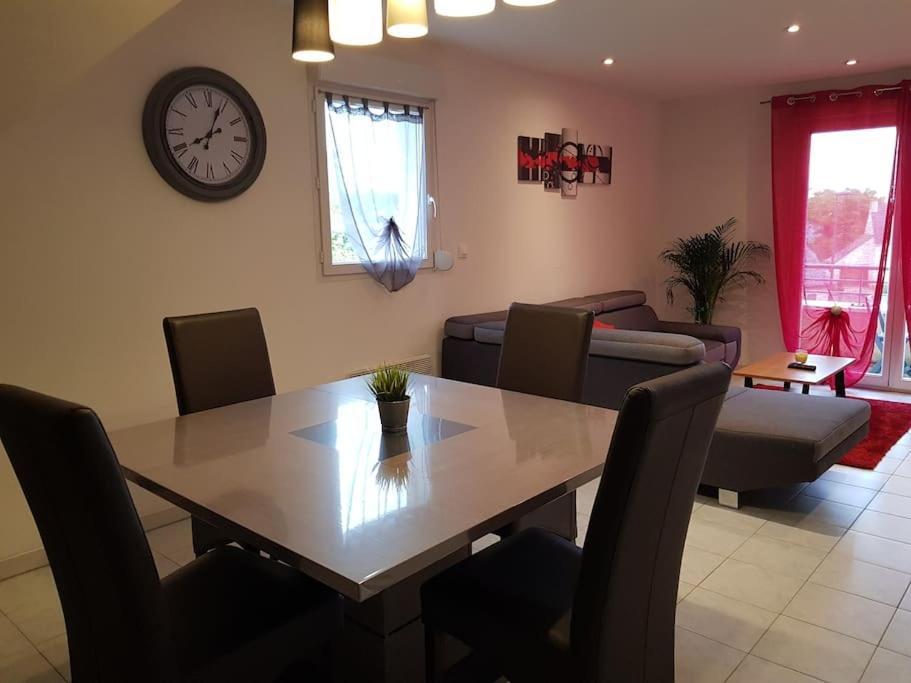 Logement Plein Centre De Plerin A Proximite Des Plages Et Des Commerces Экстерьер фото